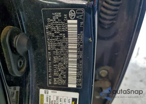 2010 Toyota Corolla Base z USA, uszkodzony, nr VIN 2T1BU4EE4AC259686